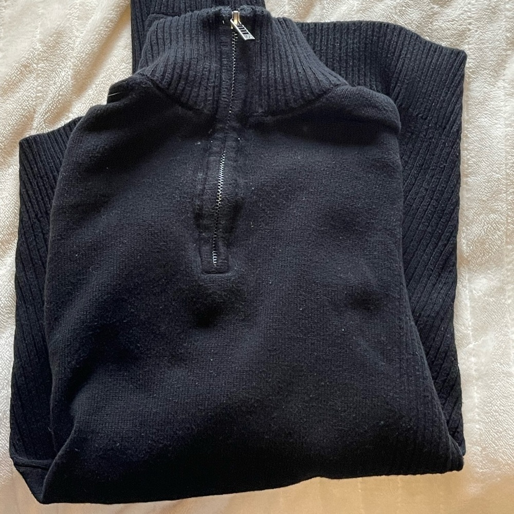 Calvin Klein Sweater